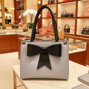 Home butterfly tote (black)